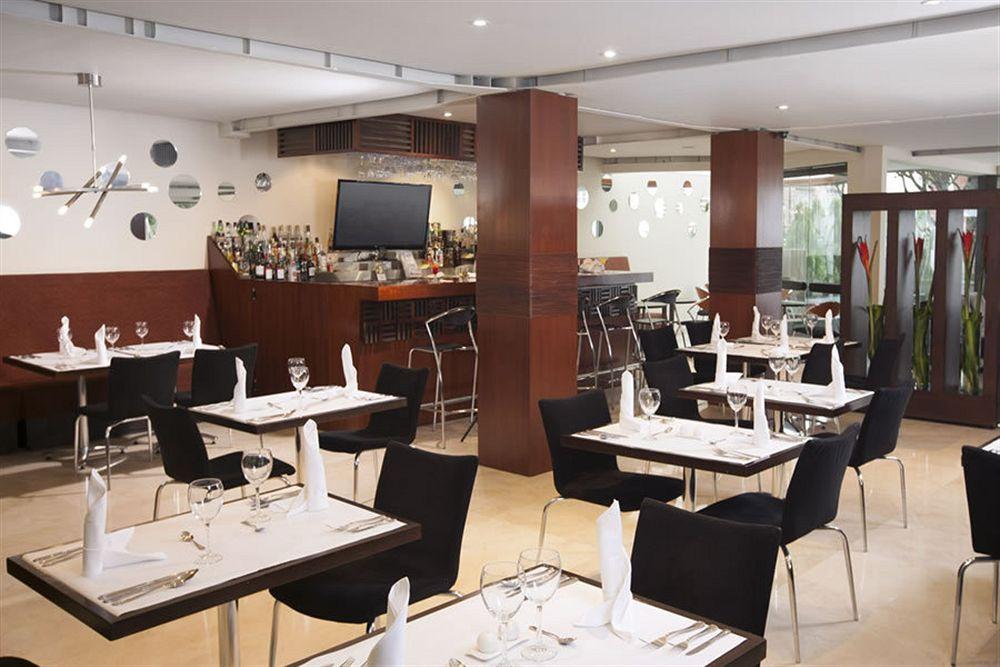בוגוטה Hotel Lugano Suites מראה חיצוני תמונה
