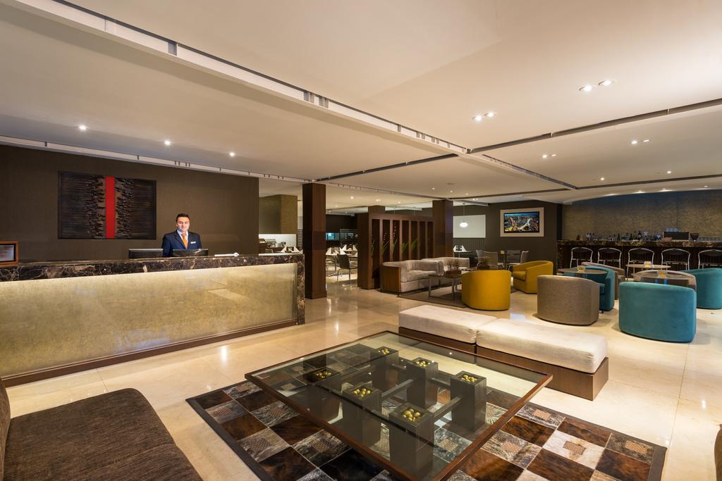 בוגוטה Hotel Lugano Suites מראה חיצוני תמונה