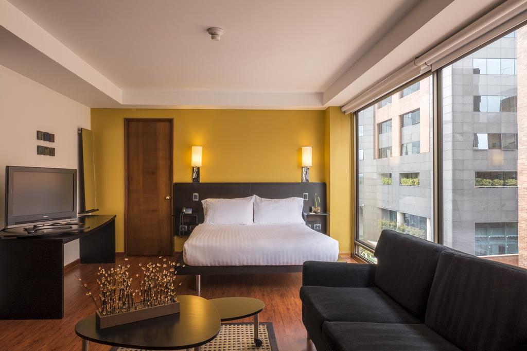 בוגוטה Hotel Lugano Suites מראה חיצוני תמונה
