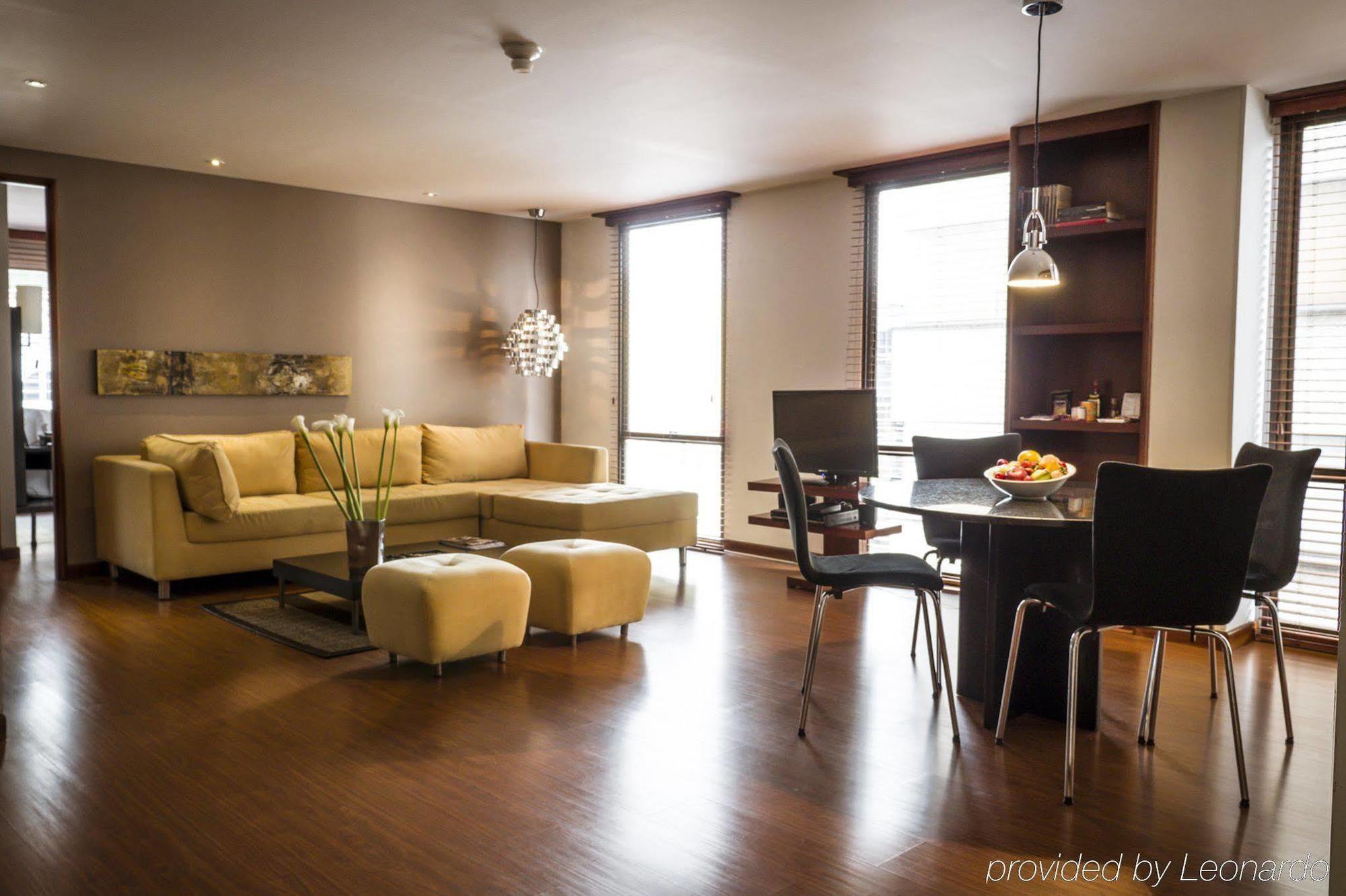 בוגוטה Hotel Lugano Suites מראה חיצוני תמונה