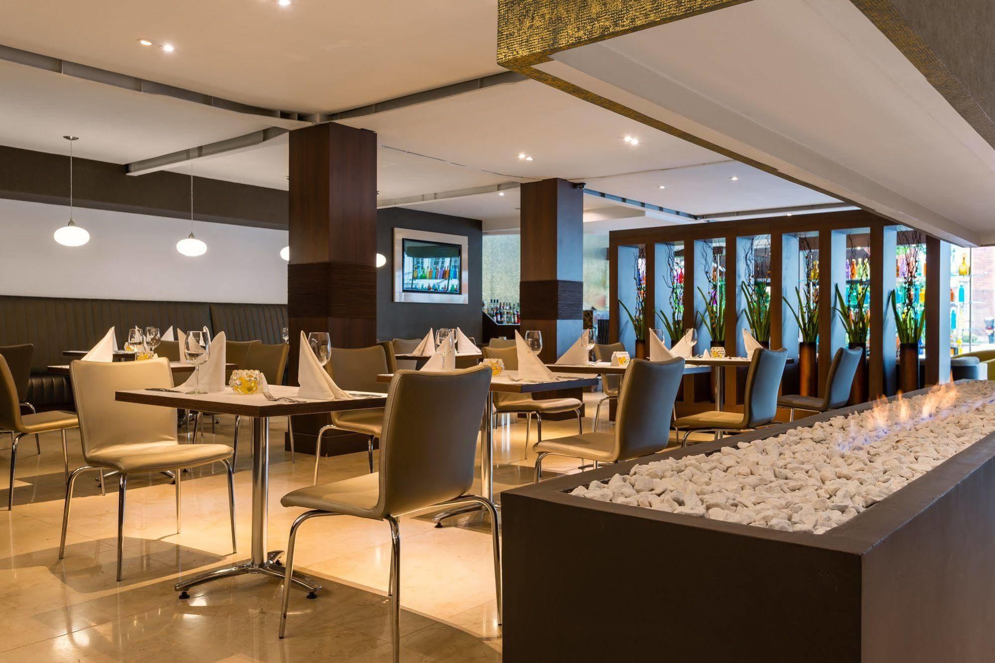 בוגוטה Hotel Lugano Suites מראה חיצוני תמונה